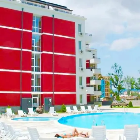 Sunny * ساني بيتش