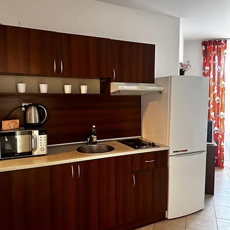 Sunny Слънчев бряг